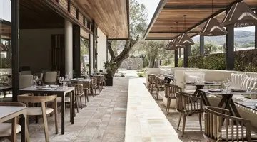 THE OLIVAR SUITES