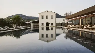 THE OLIVAR SUITES