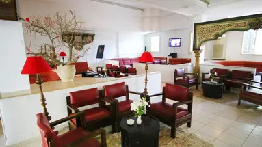 The Orangers Beach Resort & Bungalows 4