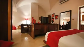 The Orangers Beach Resort & Bungalows 4