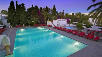 THE ORANGERS BEACH RESORT & BUNGALOWS