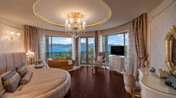THE PLAZA BODRUM (EX.be PREMIUM BODRUM)