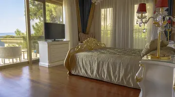 THE PLAZA BODRUM (EX.be PREMIUM BODRUM)