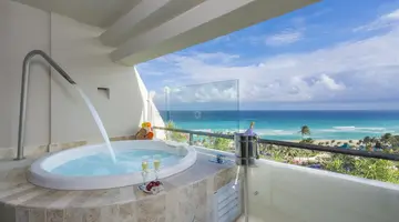 The Pyramid Cancun By Oasis