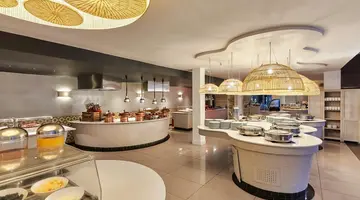 The Ravenala Attitude Hotel