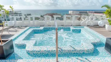 The Reef 28 Gourmet Adults Only - All Suites