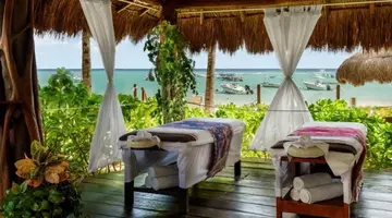 The Reef Coco Beach Resort & Spa Optional All Inclusive