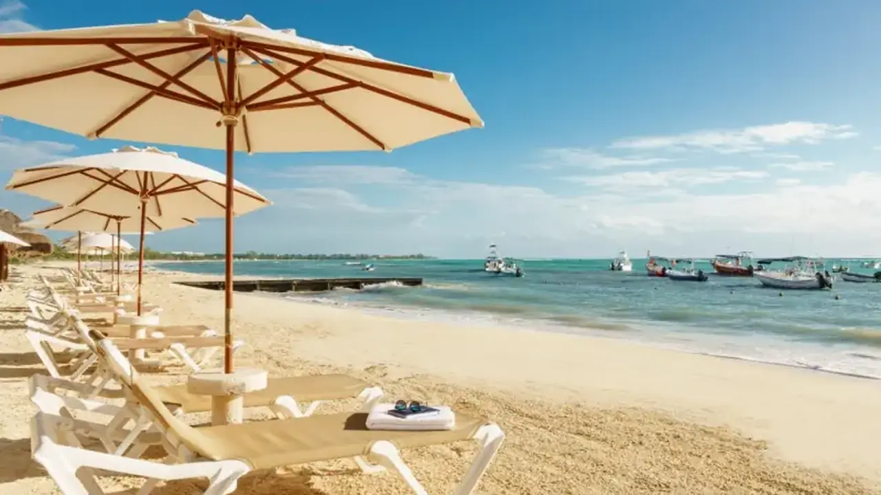The Reef Coco Beach Resort & Spa