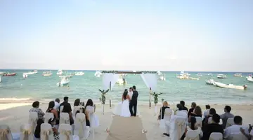 The Reef Coco Beach Resort & Spa