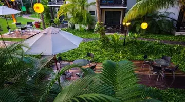 The Reef Playacar Beach Resort & Spa