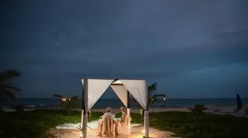 The Reef Playacar Beach Resort & Spa