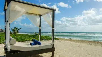 The Reef Playacar Beach Resort & Spa