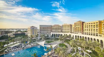 The Ritz Carlton Abu Dhabi Grand Canal