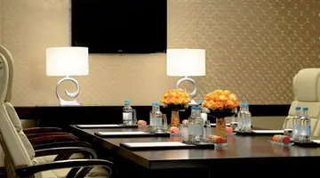 The Ritz Carlton Abu Dhabi Grand Canal