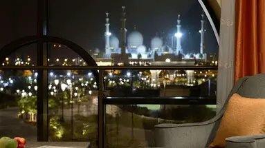 The Ritz Carlton Abu Dhabi Grand Canal