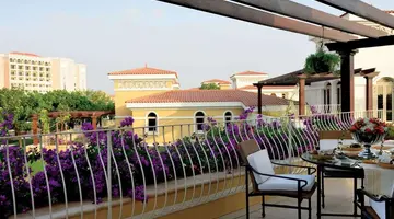 The Ritz Carlton Abu Dhabi Grand Canal