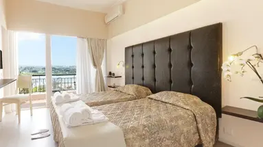 THE ROYAL GRAND HOTEL