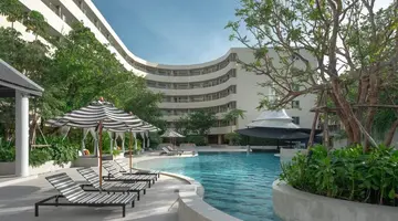 The Royal Paradise Hotel & Spa