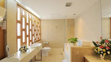 THE ROYAL PARADISE HOTEL & SPA