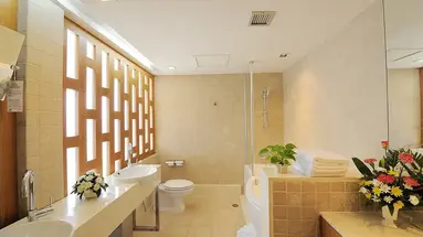 THE ROYAL PARADISE HOTEL & SPA