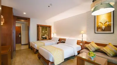 The Royal Paradise Hotel & Spa