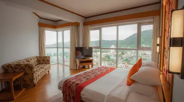 THE ROYAL PARADISE HOTEL & SPA
