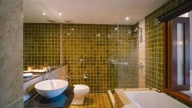 THE ROYAL PARADISE HOTEL & SPA