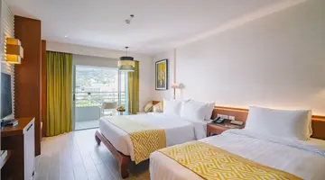 The Royal Paradise Hotel & Spa