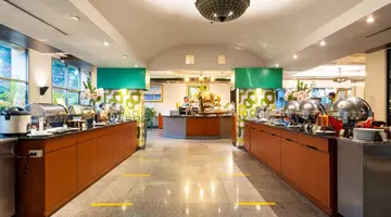 The Royal Paradise Hotel & Spa