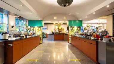 The Royal Paradise Hotel & Spa