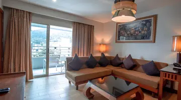 THE ROYAL PARADISE HOTEL & SPA