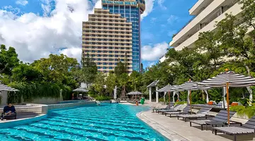 The Royal Paradise Hotel & Spa