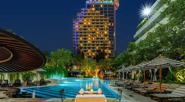 The Royal Paradise Hotel & Spa