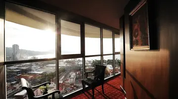 THE ROYAL PARADISE HOTEL & SPA