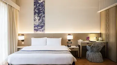 The Royal Paradise Hotel & Spa