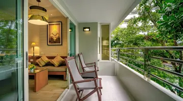 The Royal Paradise Hotel & Spa