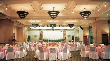 THE ROYAL PARADISE HOTEL & SPA