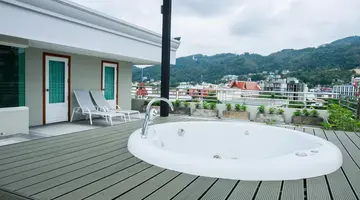 THE ROYAL PARADISE HOTEL & SPA