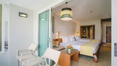The Royal Paradise Hotel & Spa