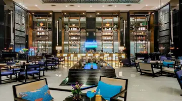 The Royal Paradise Hotel & Spa