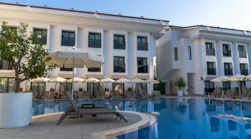 THE SAINT STAR HOTELS & SPA