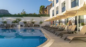 THE SAINT STAR HOTELS & SPA
