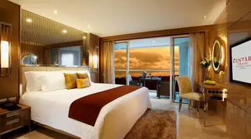 THE SANCTUARY RESORT PATTAYA, BW SIGNATURE COLLECTION (ex. THE SANCTUARY PHRATAMNAK PATTAYA HOTEL)