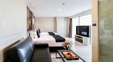THE SANCTUARY RESORT PATTAYA, BW SIGNATURE COLLECTION (ex. THE SANCTUARY PHRATAMNAK PATTAYA HOTEL)