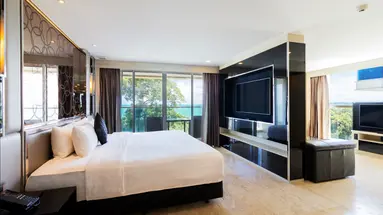 THE SANCTUARY RESORT PATTAYA, BW SIGNATURE COLLECTION (ex. THE SANCTUARY PHRATAMNAK PATTAYA HOTEL)