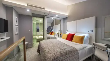 The Sense De Luxe Hotel