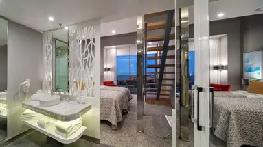 The Sense De Luxe Hotel