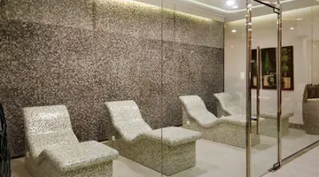 The Sense De Luxe Hotel