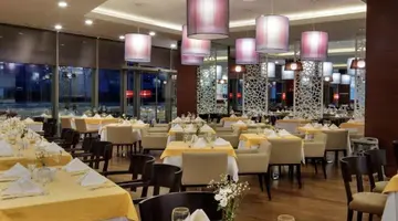 The Sense De Luxe Hotel