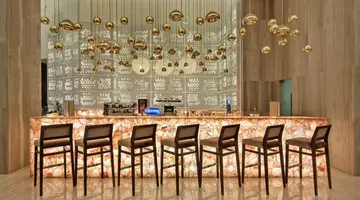 The Sense De Luxe Hotel
